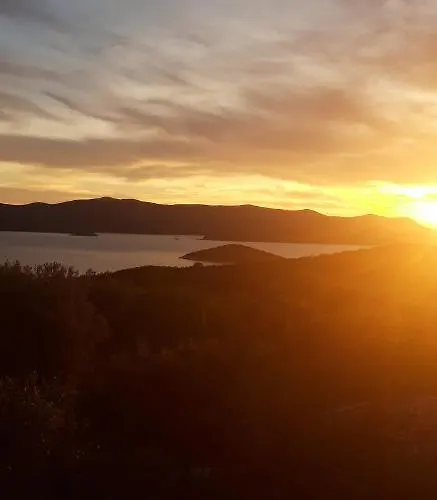 Bella Vista